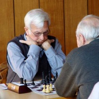 Runde 2: Titelverteidiger Erich Krüger