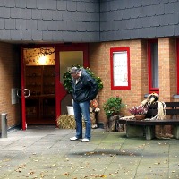 Eingang zum Spiellokal