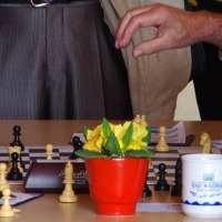 Die schwebende Hand ...!