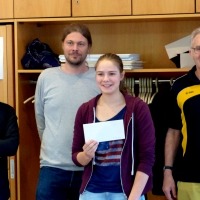 lore2015_siegerehrung_damenpreis.jpg